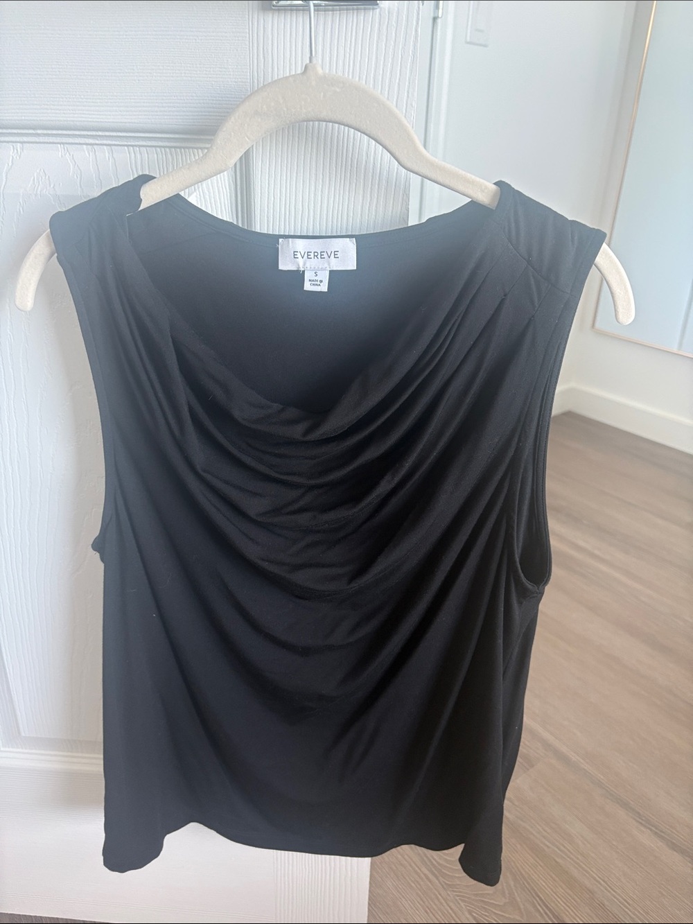 Evereve Black Sleeveless Draped Neck Tank